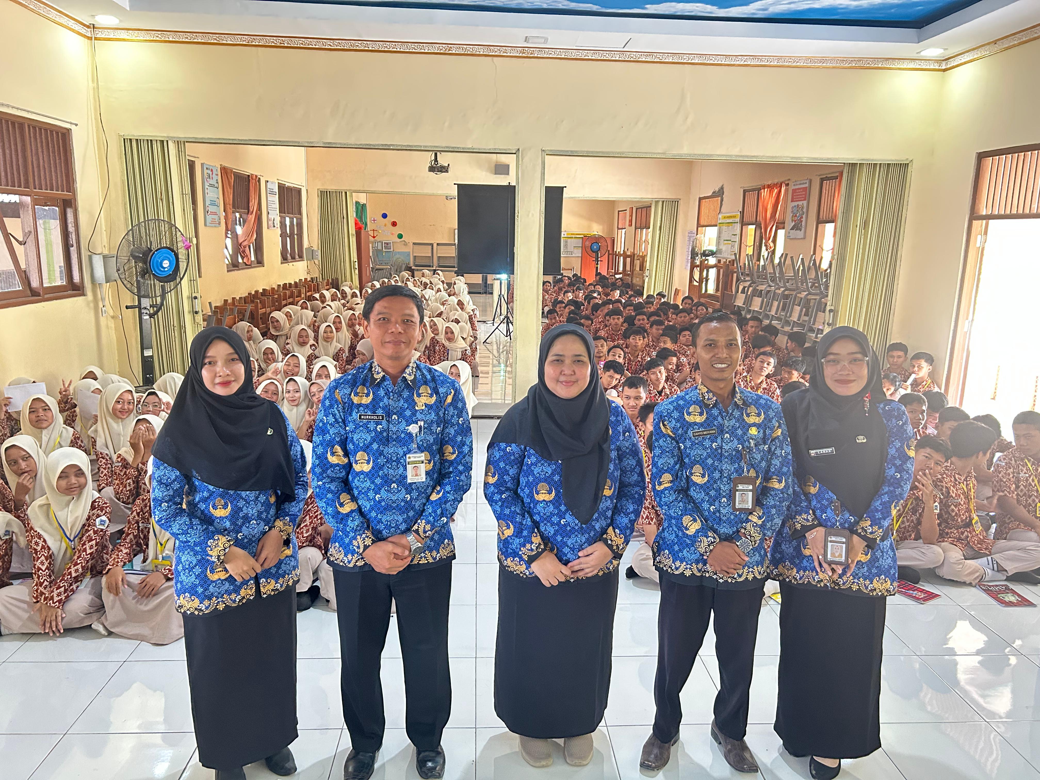 AGENDA KEGIATAN SOSIALISASI DARI POLI PSIKOLOG RSUD GOETENG TAROENADIBRATA TENTANG “TANTANGAN KESEHATAN MENTAL BAGI REMAJA”