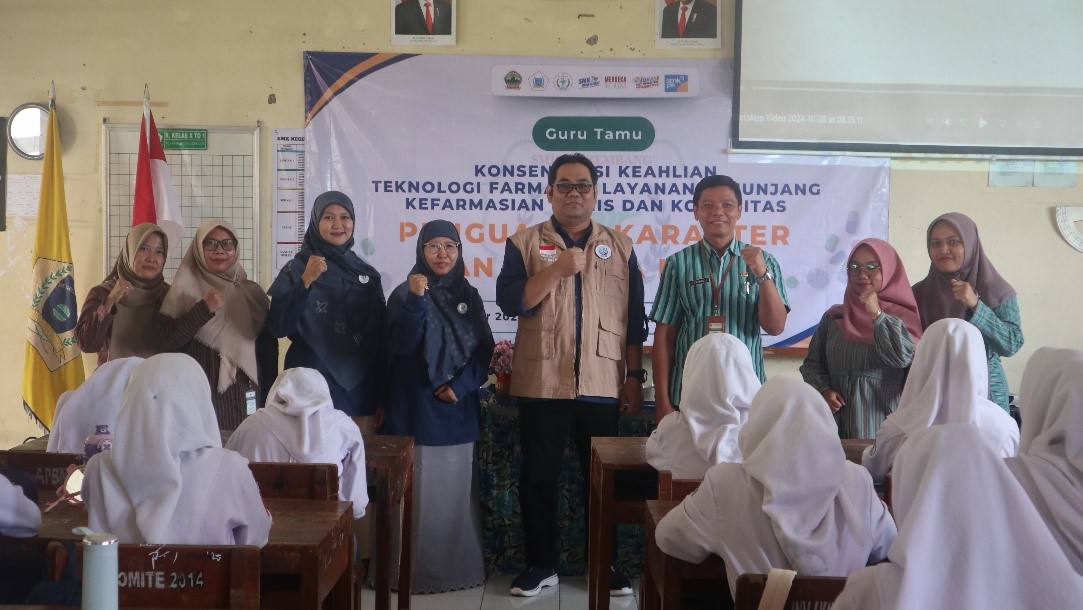 PASI Sebagai Gutawa: Guru Tamu Istimewa di SMK NEGERI 1 REMBANG PURBALINGGA