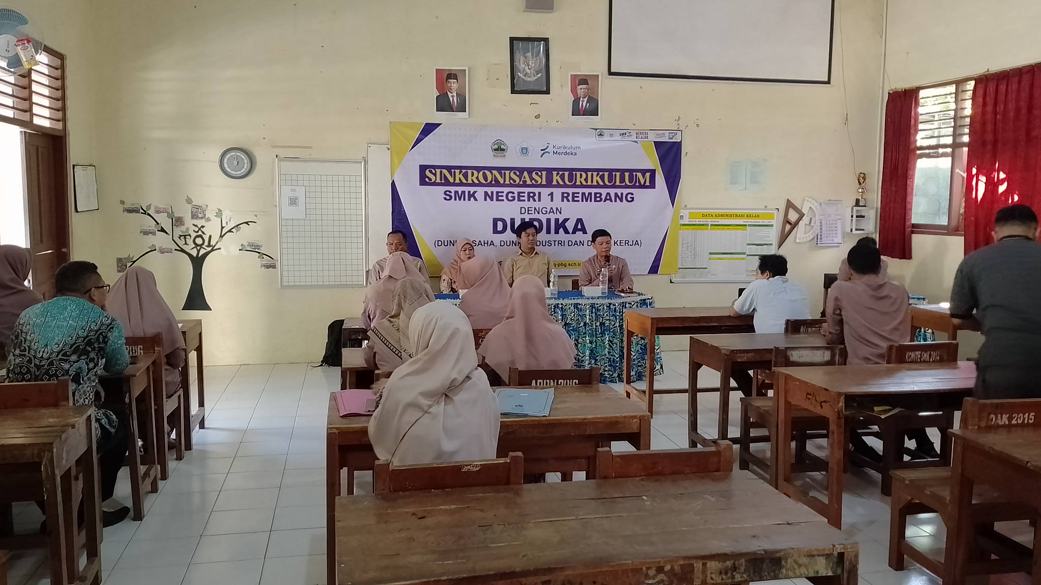 SINKRONISASI KURIKULUM SMK N 1 REMBANG DENGAN DUDIKA.