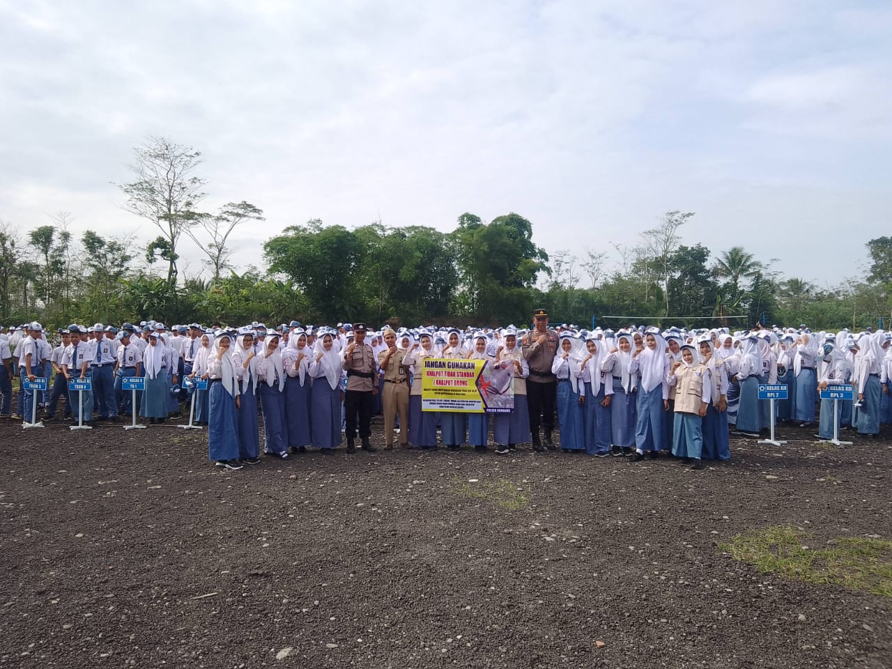 Sosialisasi Pelarangan penggunaan knalpot Brong bersama Polsek Rembang