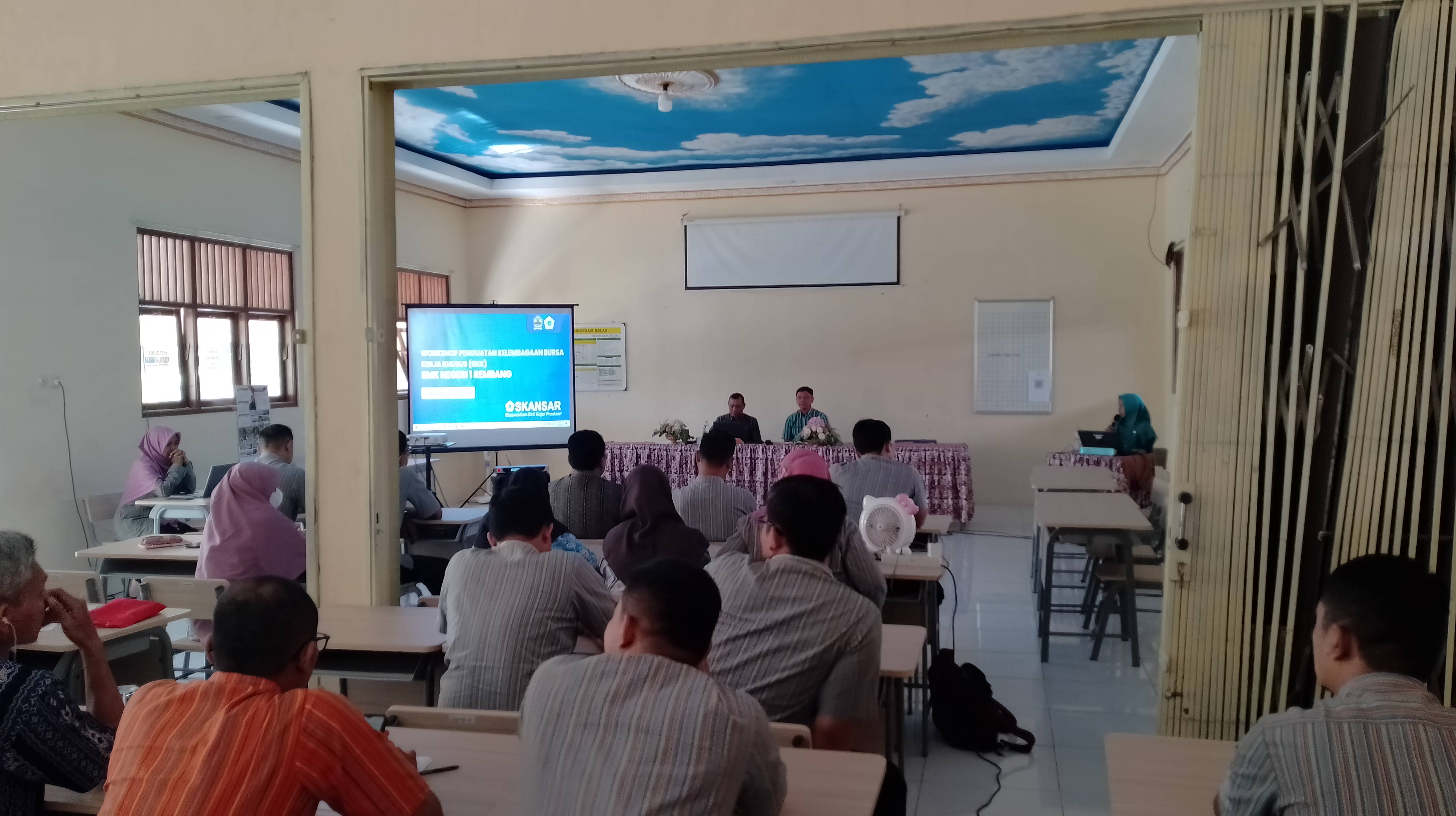 Workshop Penguatan Kelembagaan Bursa Kerja Khusus (BKK)